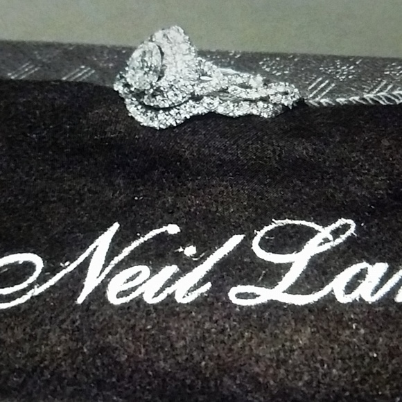 Wedding Ring Set - Picture 2 of 3